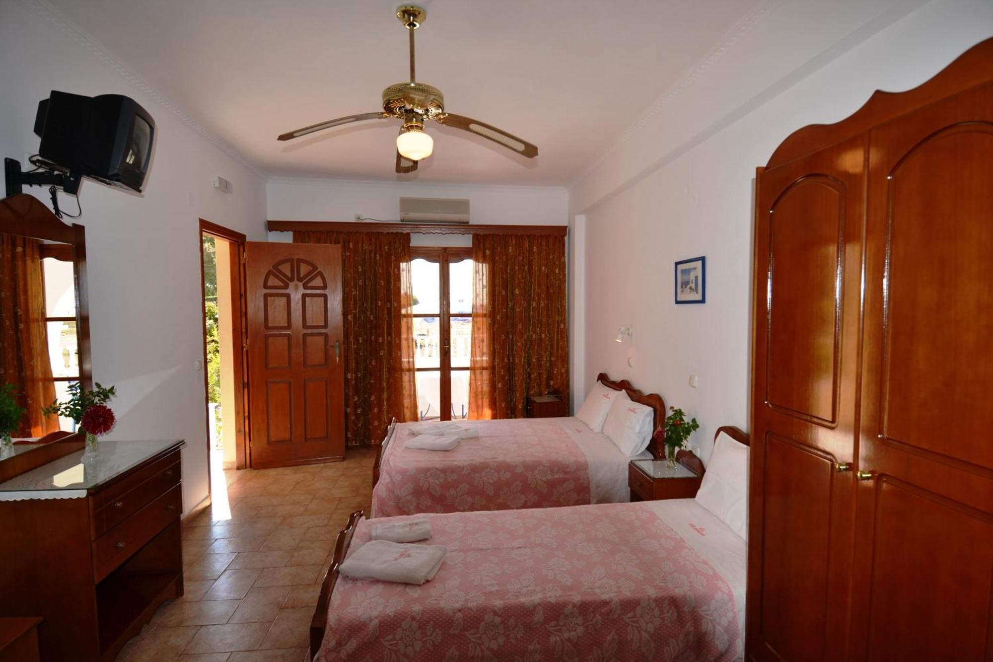 Villa Georgia Perissa  Luaran gambar